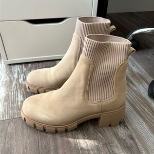 Steve Madden Beige Ankle Boots